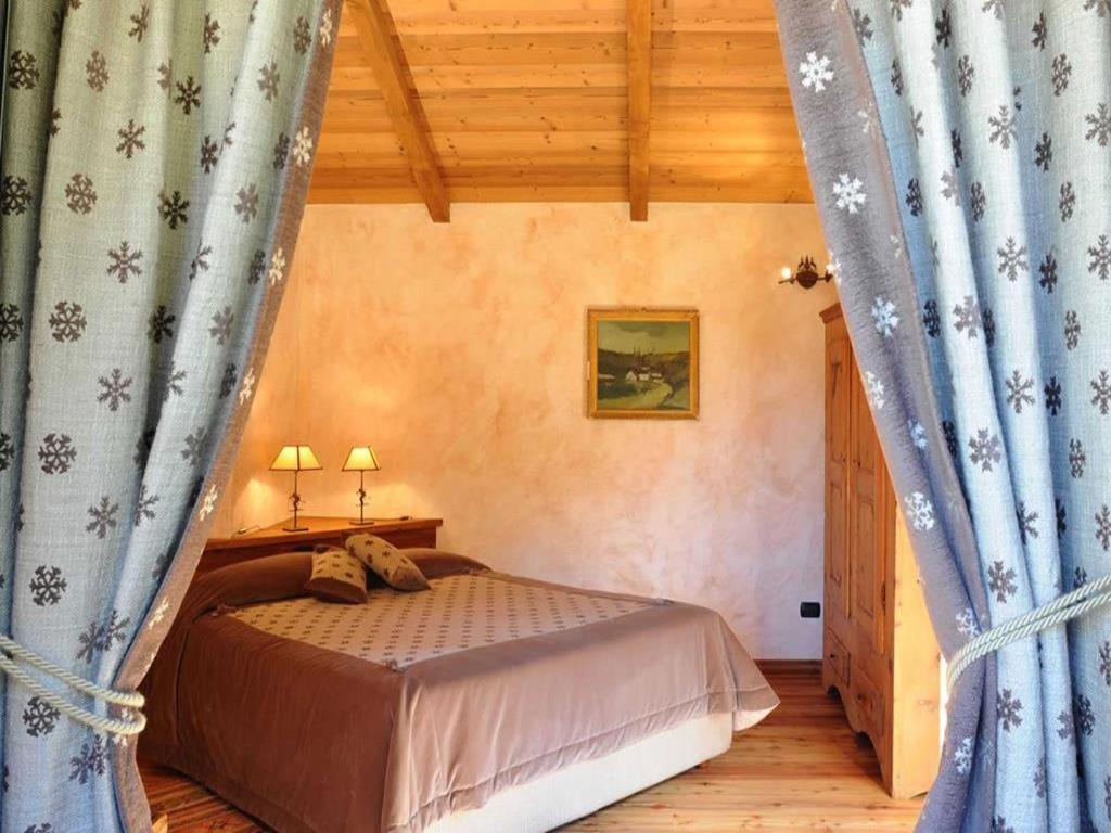 La Madonnina Del Gran Paradiso Wellness Hotel كوجن المظهر الخارجي الصورة
