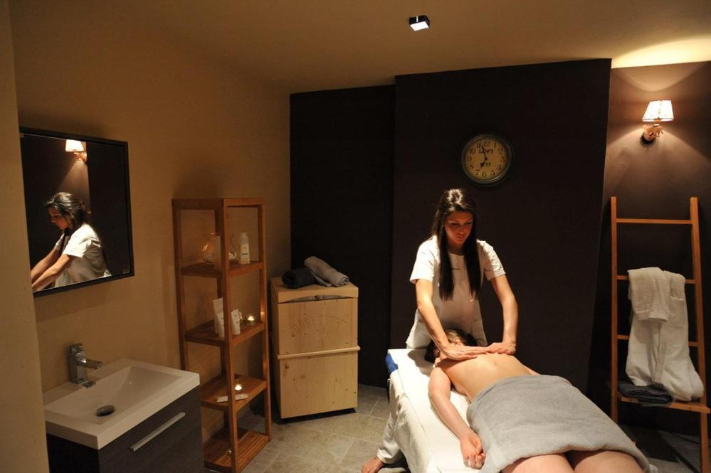 La Madonnina Del Gran Paradiso Wellness Hotel كوجن المظهر الخارجي الصورة
